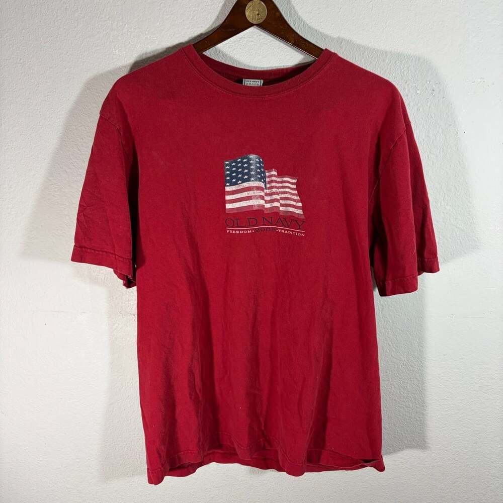 Old Navy T-Shirt Size L Red American Flag Freedom Tradition 2005